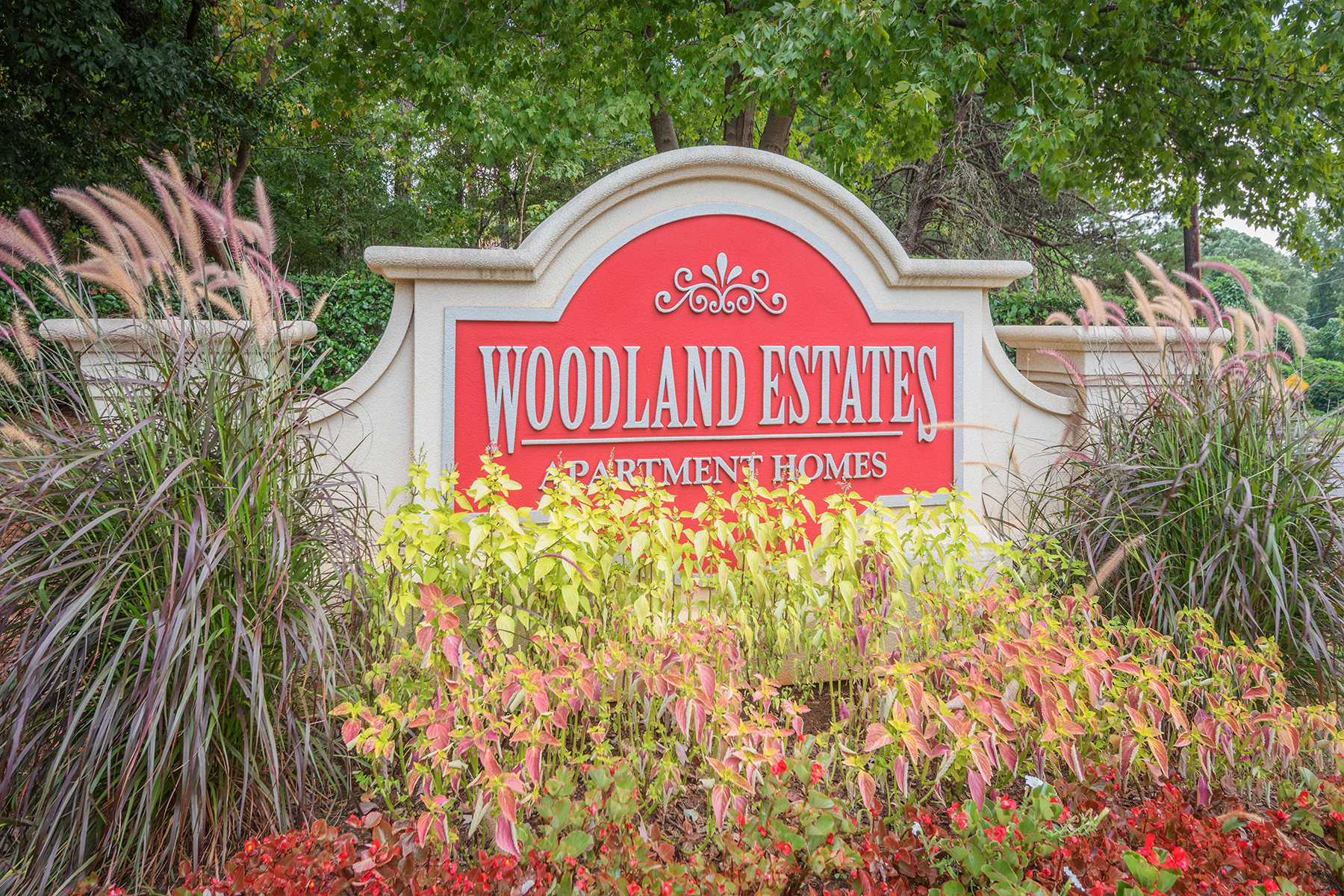 Woodland Estates The Multifamily Advisory Group at Cushman & Wakefield